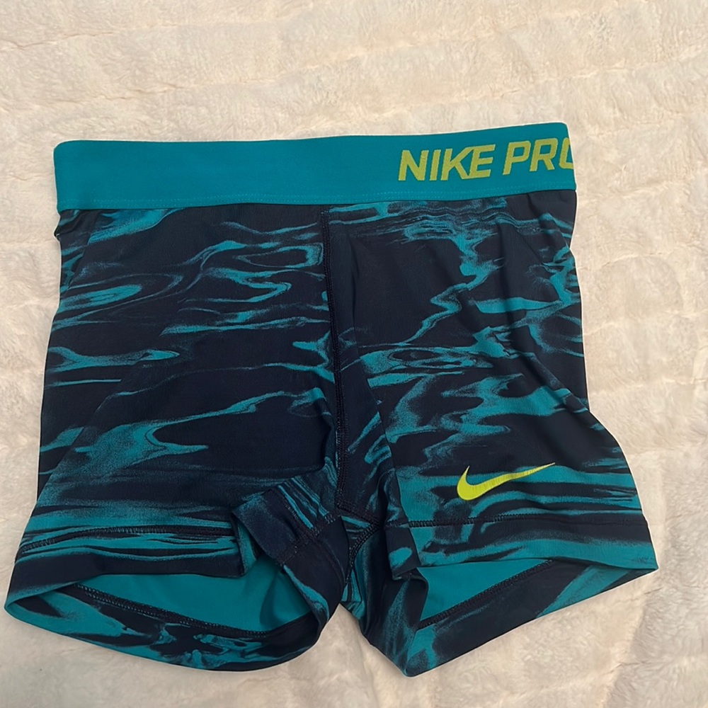 Nike Pros